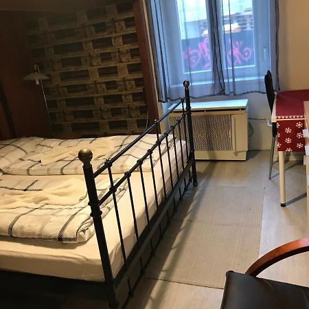 Jazmin Apartman Lägenhet Pécs Exteriör bild