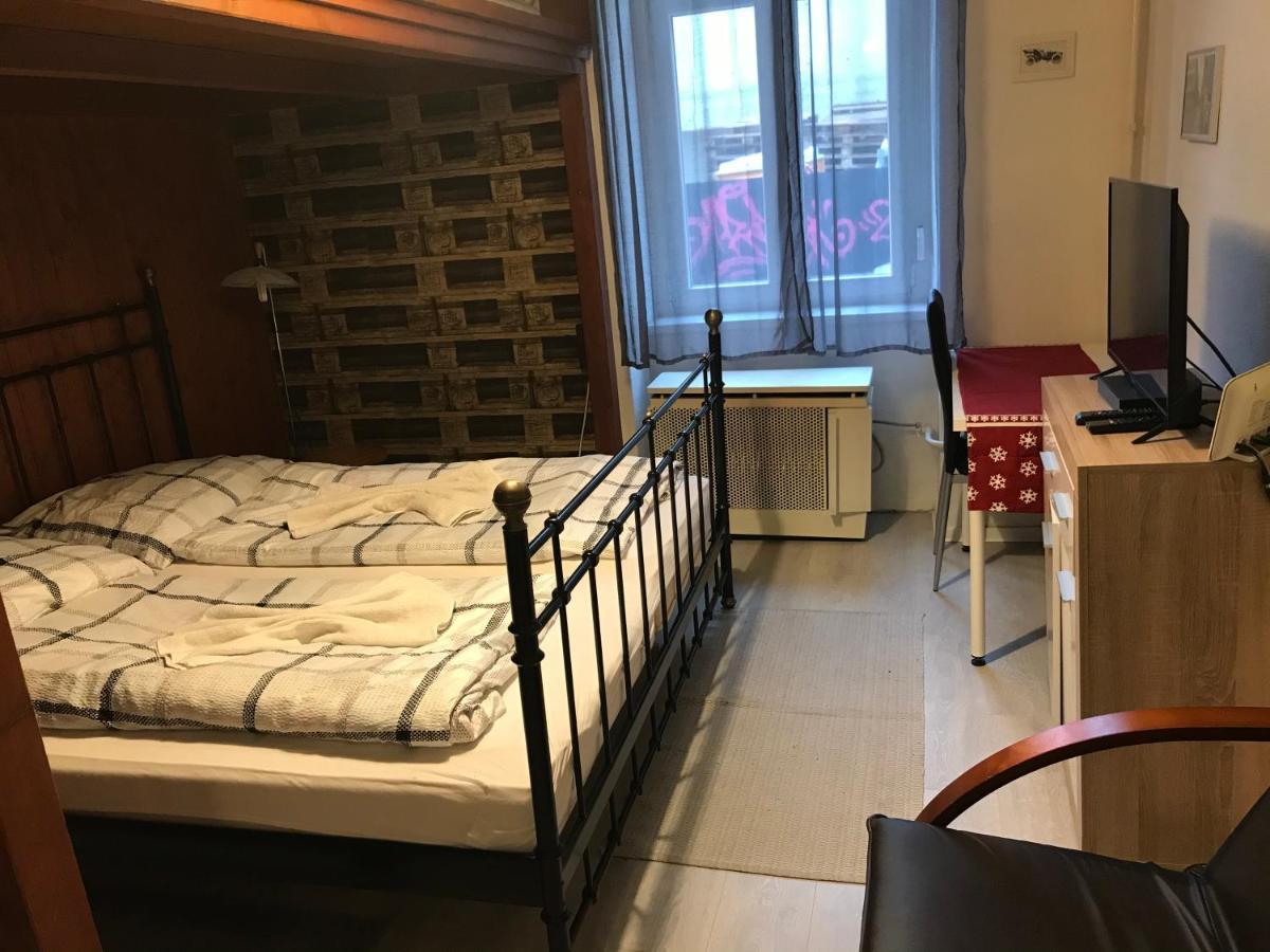 Jazmin Apartman Lägenhet Pécs Exteriör bild